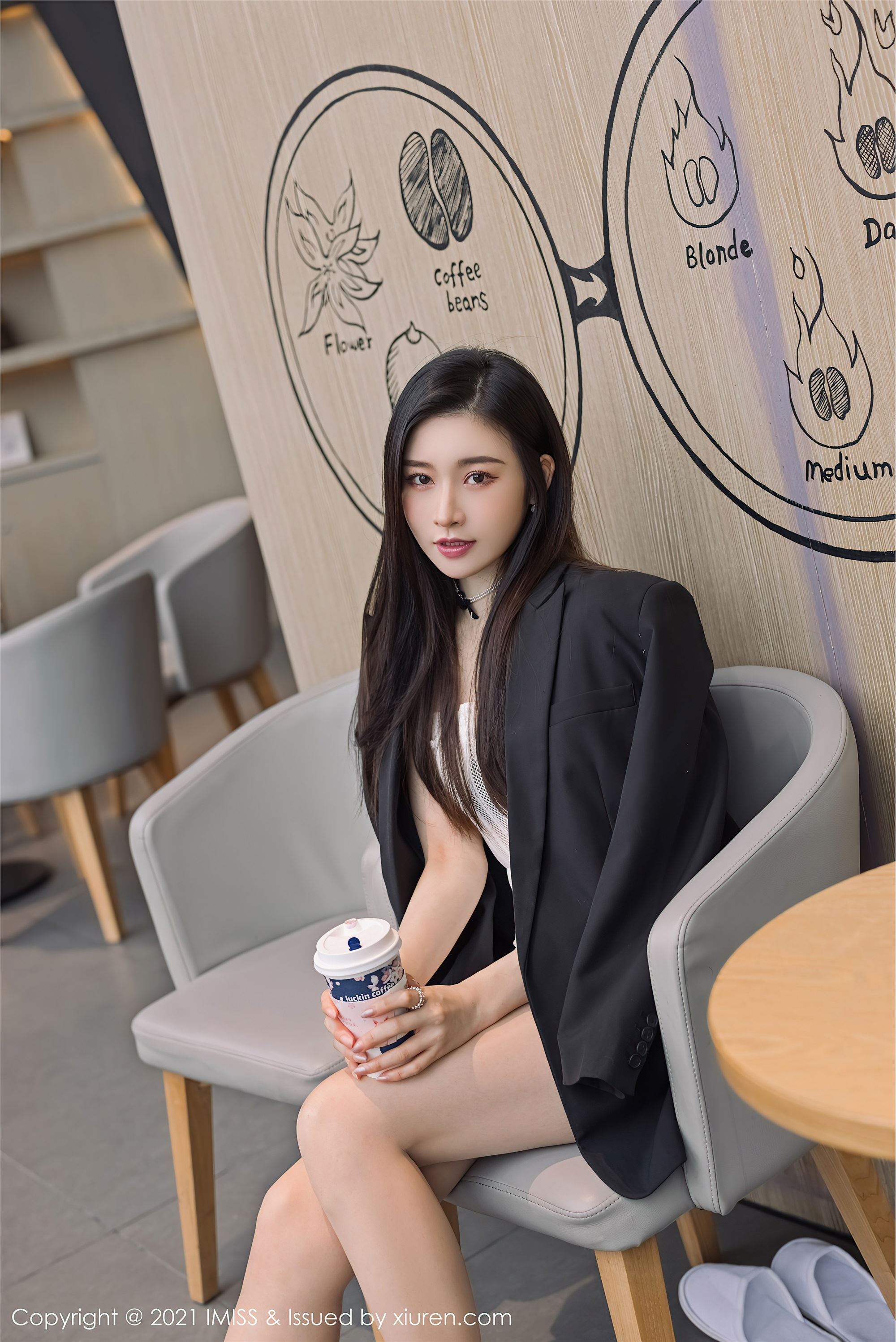 IMiss爱蜜社 2021.03.26 Vol.569 Vanessa